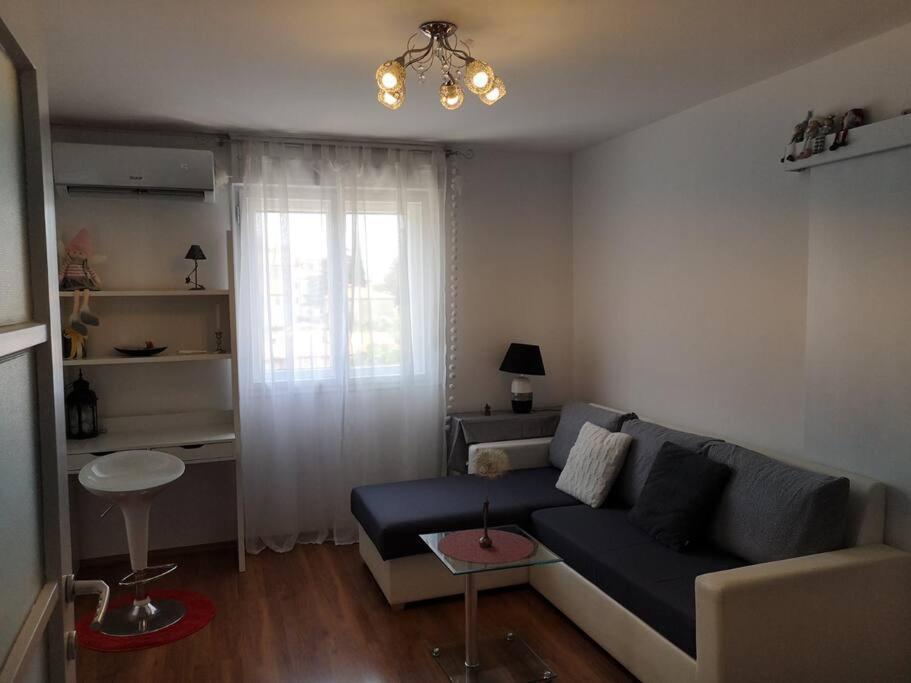 Leda Apartman Póla